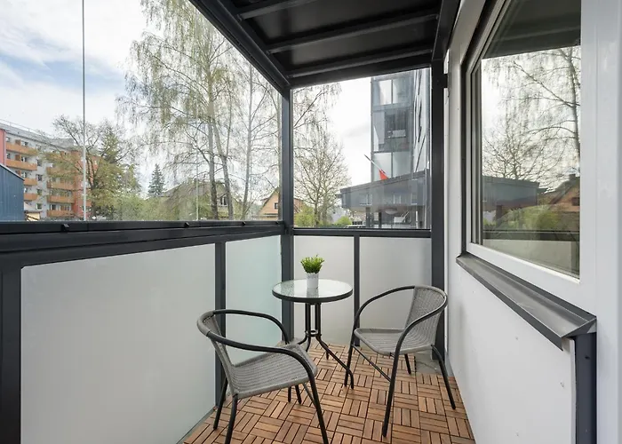 Cozy Family Near The Center טרטו